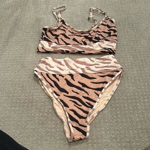 Beach Riot Bikini Set- Emmy Bottom, Eva Top
